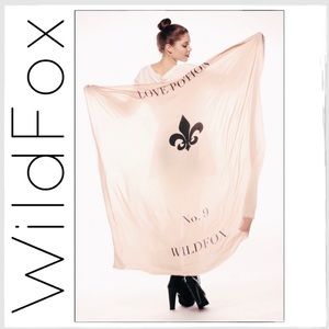 Wildfox garden love potion no 9 scarf in rosewear